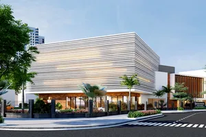 Các đồng chí lãnh đạo TPHCM và đại diện các sở, ban, ngành, đơn vị​ thực hiện nghi thức khởi công xây dựng mới Bảo tàng Tôn Đức Thắng. Ảnh: DŨNG PHƯƠNG