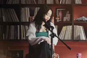 Mỹ Anh ra mắt MV hát nhạc Trịnh Công Sơn