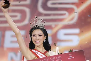 Người đẹp Đoàn Thu Thủy đăng quang Hoa hậu Thể thao Việt Nam 2022