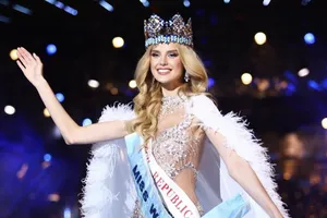 Người đẹp Cộng hòa Czech đăng quang Hoa hậu Thế giới lần thứ 71, Mai Phương trượt top 12