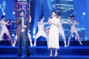 Vừa ra mắt MV cùng Erik, Hoa hậu Thùy Tiên đã đi hát?