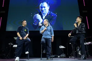 Nhạc sĩ Việt Anh kết hợp cùng Lê Hiếu, Thùy Chi, Phượng Vũ, Minh Dũng trong dự án "Về nhà"