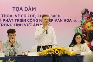 Đối thoại về các cơ chế, chính sách thúc đẩy phát triển công nghiệp văn hóa trong lĩnh vực âm nhạc