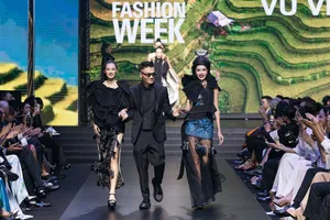 Adrian Anh Tuấn, Vũ Việt Hà, Frederick Lee bùng nổ cùng thời trang