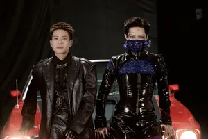 Quân A.P rủ Pháp Kiều “cháy” hết mình trong MV “Falling with you”