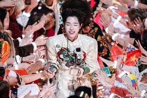 Vượt qua đại diện 22 quốc gia, Đức Phúc trở thành Quán quân tại Intervision 2025