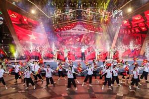 Chương trình nghệ thuật “Việt Nam tự hào vững bước”: Giai điệu của độc lập, hòa bình và khát vọng