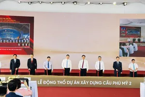 Khởi công xây dựng cầu Phú Mỹ 2 