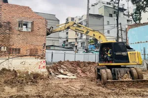 Người dân đồng thuận, dự án mở rộng đường Trần Bình Trọng đẩy nhanh tiến độ