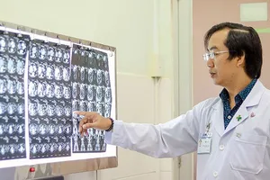 Chuyện hy hữu: Cứu được bệnh nhân bị xương cá đâm thủng ruột thừa