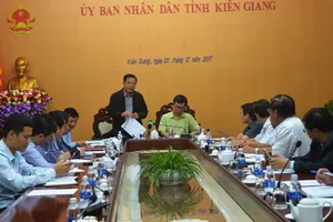 Bộ trưởng Bộ NN-PTNT Nguyễn Xuân Cường làm việc với tỉnh Kiên Giang về công tác phòng chống bão