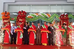 Khánh thành Trung tâm Thương mại hội nghị tiêu chuẩn quốc tế tại Bến Tre