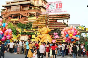 ĐBSCL: Các khu du lịch tấp nập khách vui xuân 