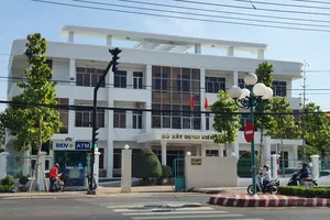 Tạm giữ 2 chuyên viên cấp sở ở Kiên Giang vì nghi nhận hối lộ