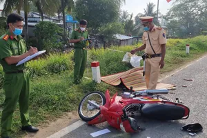 Đường hẹp, liên tiếp xảy ra tai nạn giao thông 