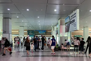 Nhân viên sân bay quốc tế Phú Quốc trả lại 125 triệu đồng du khách bỏ quên