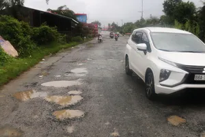 Bao giờ Quốc lộ 80 mới “lành lặn”?