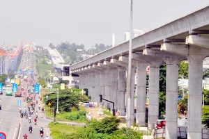 Ngày 23-10, lắp đặt đường ray tuyến metro Bến Thành- Suối Tiên