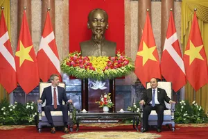 Chủ tịch nước Nguyễn Xuân Phúc tiếp Thái tử kế vị Đan Mạch Frederik