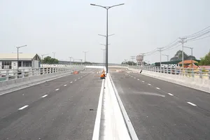 Thông xe cầu Bà Hom, giảm áp lực giao thông khu vực phía Tây TPHCM