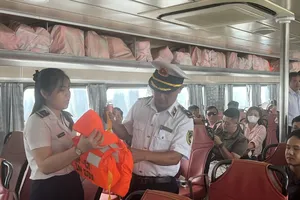 Sẵn sàng hỗ trợ, giúp đỡ nhân dân khi gặp sự cố