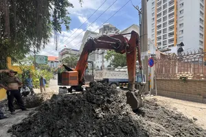 Đẩy nhanh bồi thường, giải phóng mặt bằng và giải ngân đầu tư công tại khu vực Bình Dương