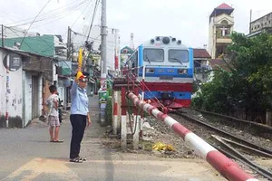 TPHCM: Từng bước xóa lối đi tự mở, siết chặt quản lý hành lang an toàn đường sắt
