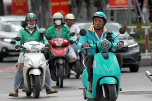 Tối 30-4, TPHCM cấm xe hơn 20 tuyến đường trung tâm phục vụ bắn pháo hoa