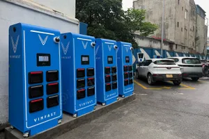 TPHCM có 65 vị trí đủ điều kiện lắp đặt tủ đổi pin xe máy điện