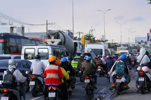 Trên địa bàn thành phố có 22 điểm có nguy cơ ùn tắc giao thông. Ảnh: QUỐC HÙNG