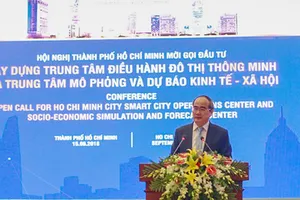 Đồng chí Nguyễn Thiện Nhân, Bí thư Thành ủy TPHCM phát biểu chỉ đạo, định hướng Hội nghị