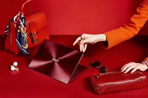 ASUS ZenBook S Đỏ Burgundy 