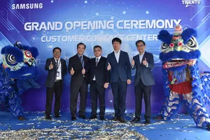 Khai trương Samsung Customer Contact Center 24/7