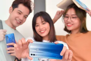 HONOR khuyến mãi lớn trên FPT Shop trước mùa tựu trường