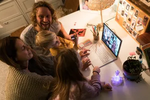 Microsoft 365 cho cá nhân và gia đình giúp làm việc, học tập, quản lý  tốt hơn