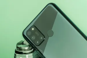 Chương trình pre-order realme 7i với bộ quà tặng hấp dẫn  