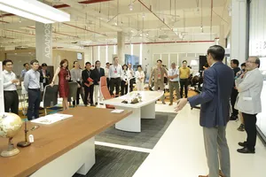 Mitbox của Adamos linh động và hiện đại