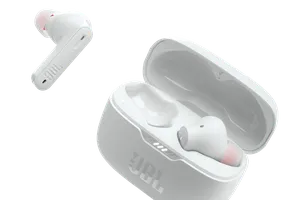 JBL Tune 230NC TWS với giá  2.490.000 đồng 