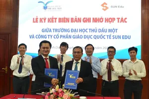 Trường ĐH Thủ Dầu Một và Công ty CP Giáo dục Quốc tế SUN EDU đã ký thỏa thuận hợp tác.