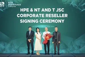 Lễ ký kết hợp tác giữa Công ty Hewlett Packard Enterprise và Công ty NT AND T JSC 