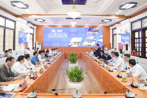 Tập đoàn FPT đã có buổi gặp gỡ và trao đổi với UBND Thành phố Huế