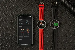 Amazfit Active 2 với thiết kế gọn gàng.
