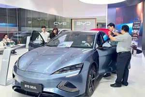 Mẫu sedan thể thao BYD Seal sạc nhanh mang lại sự tiện lợi tối đa cho người dùng trong các chuyến đi dài