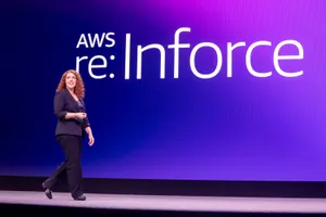 AWS đang giúp khách hàng xây dựng vị thế bảo mật mạnh mẽ hơn