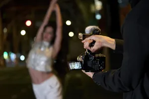 Máy quay Cinema Line FX2 sẽ được bán tại Việt Nam vào tháng 8-2025