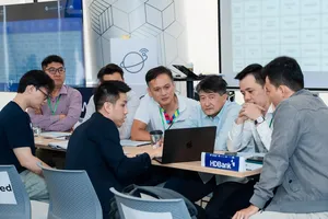 Một startup đang trình bày các giải pháp sáng tạo nhằm giải quyết những bài toán thực tế của doanh nghiệp