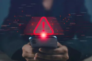 Người dân cần tự bảo vệ trước đa dạng chiêu thức lừa đảo trực tuyến.