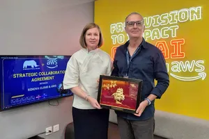 Đại diện Renova Cloud và AWS đã công bố chương trình hợp tác
