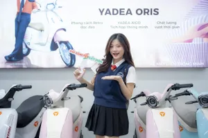 Tại showroom Yadea Plus Phạm Hùng, khách hàng có thể trực tiếp trải nghiệm các dòng xe điện chính hãng