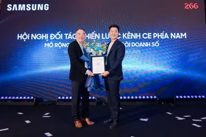 Hai Sáu Sáu hợp tác cùng Samsung